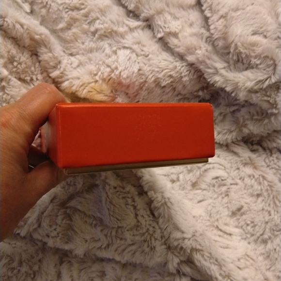 Armani Red Gift Box - Picture 4 of 8